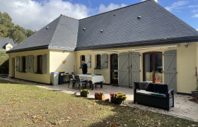 Peintre à Saint-Lyphard