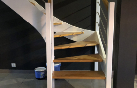 Ponçage escalier Saint-Lyphard