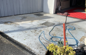  Peinture sol  Décapage thermique+impression du support+reprise des fissures+2 couches de finition 